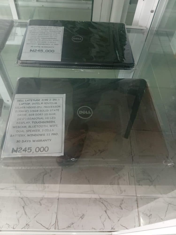 Dell Latitude 3190 2-in-1 Laptop